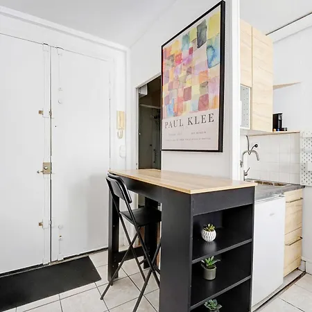 Charming - 2p - Batignolles Paris