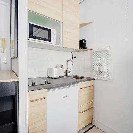 Charming - 2p - Batignolles Appartement